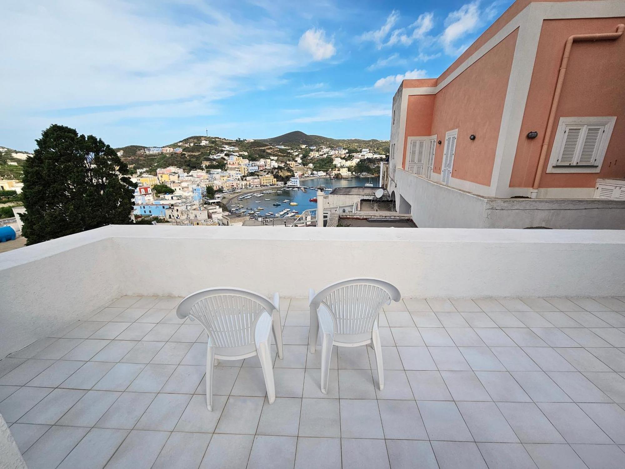 Maridea - Biscaglina Apartman Ponza Kültér fotó